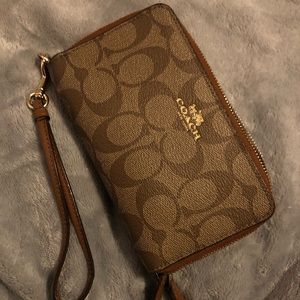Coach Double Zipper Wallet/Wristlet